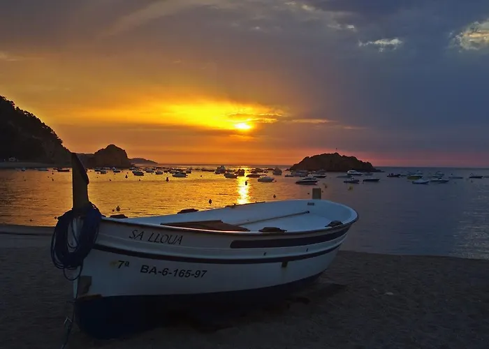 Lets Holidays Centric In